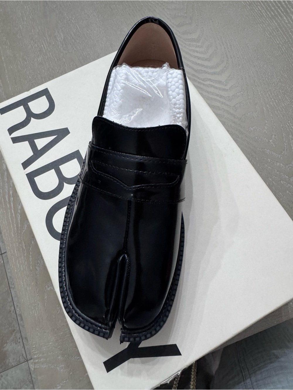 Thick Heel Tabi Loafers